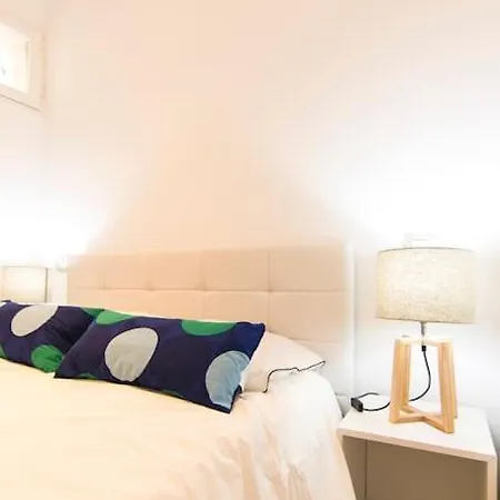 En El Corazon De Madrid, Museos Apartment Exterior photo