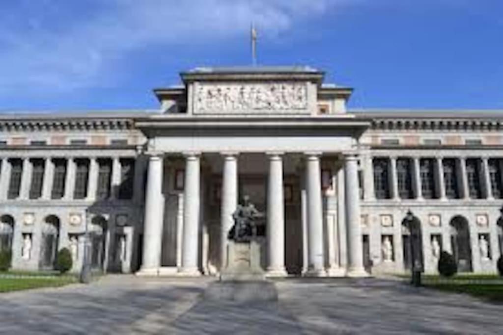 Apartament En El Corazon De Madrid, Museos